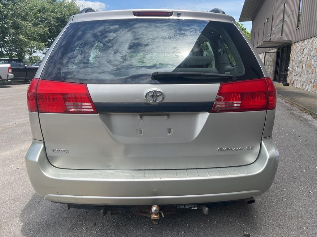 used 2004 Toyota Sienna car, priced at $3,998