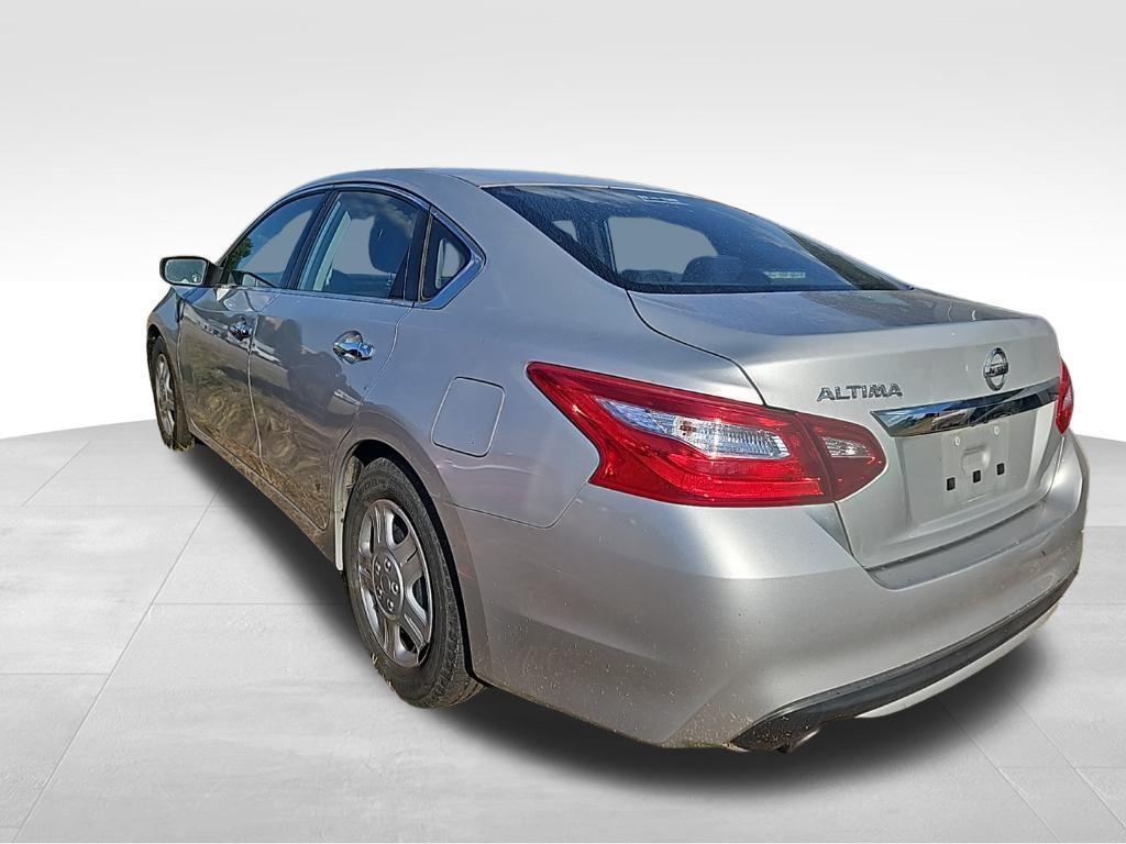used 2016 Nissan Altima car, priced at $2,999