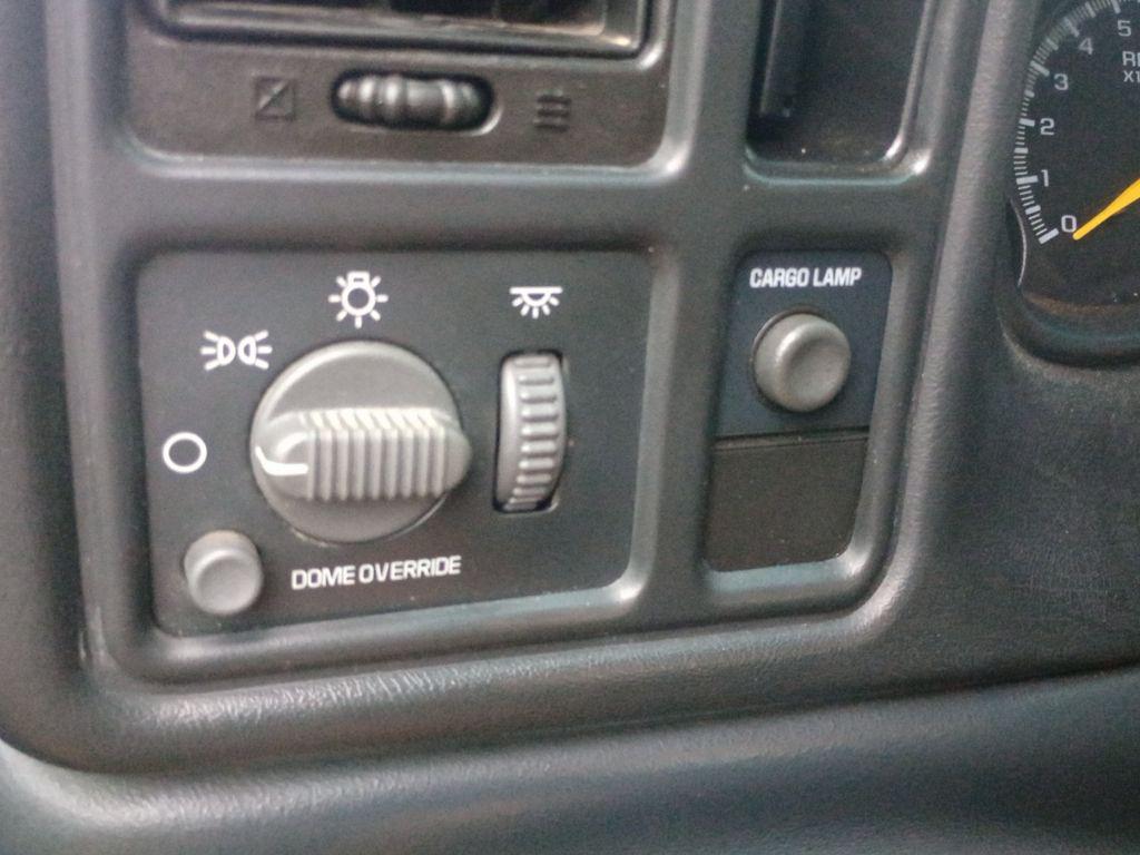 used 2000 Chevrolet Silverado 1500 car, priced at $3,999