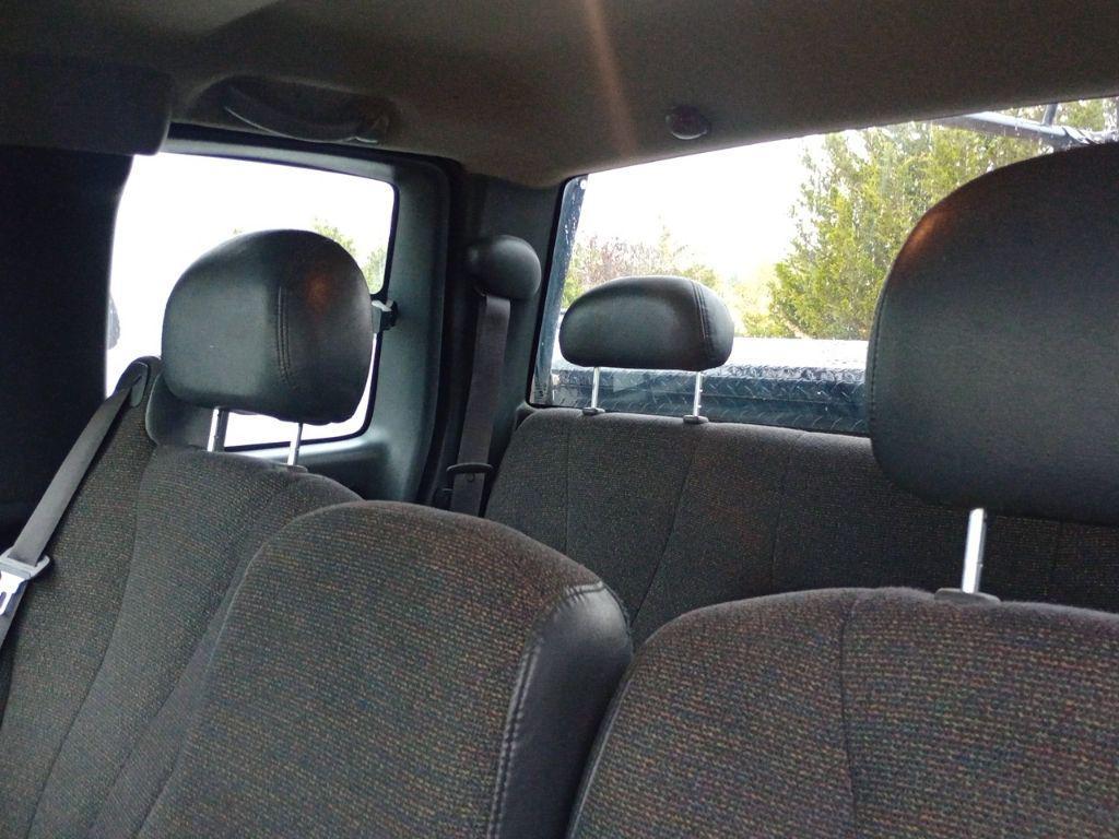 used 2000 Chevrolet Silverado 1500 car, priced at $3,999