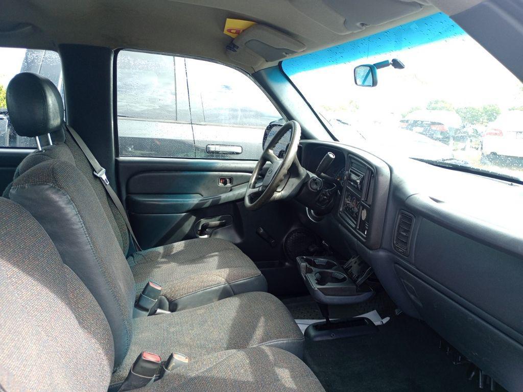 used 2000 Chevrolet Silverado 1500 car, priced at $3,999