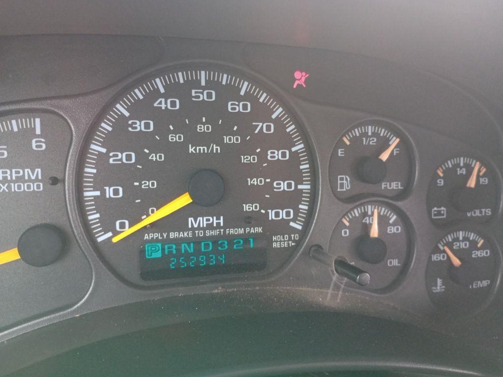 used 2000 Chevrolet Silverado 1500 car, priced at $3,999