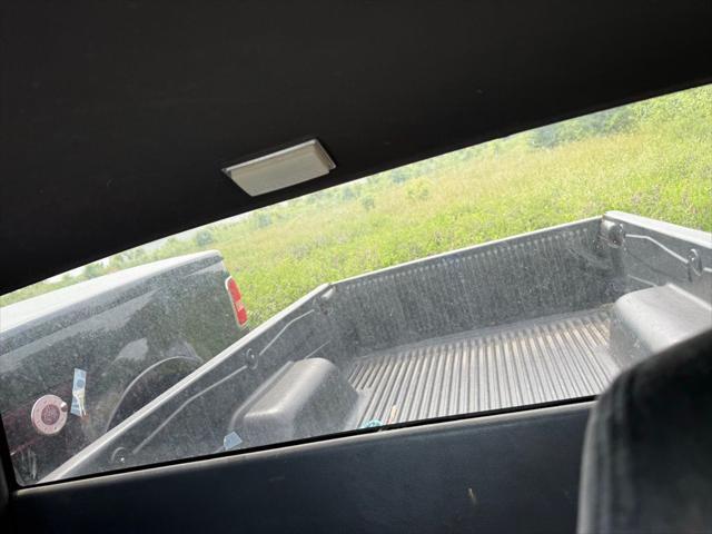 used 2001 Chevrolet S-10 car, priced at $1,400