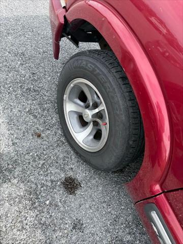 used 2001 Chevrolet S-10 car, priced at $1,400
