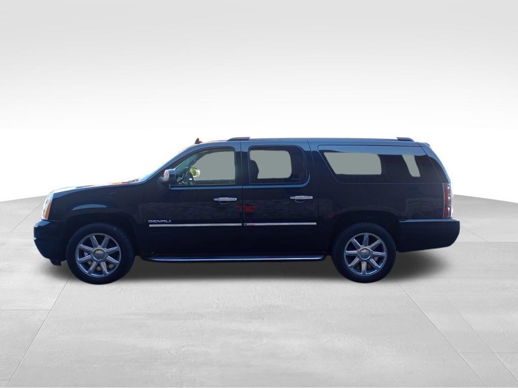 used 2011 GMC Yukon XL car, priced at $5,400