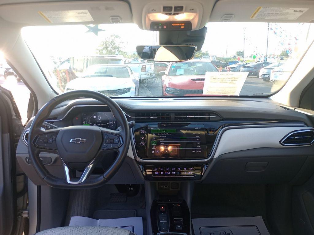 used 2022 Chevrolet Bolt EUV car, priced at $17,597