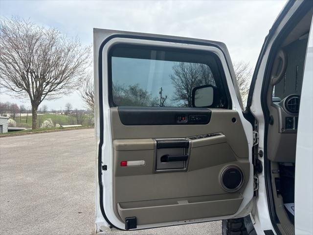 used 2003 Hummer H2 car, priced at $21,500