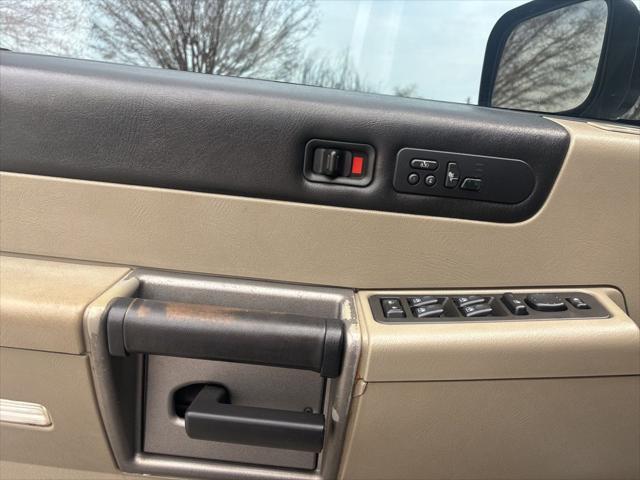 used 2003 Hummer H2 car, priced at $21,500