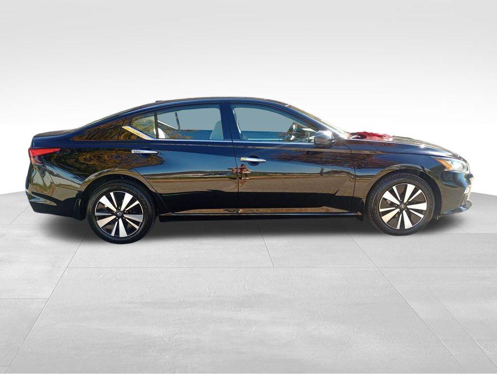used 2019 Nissan Altima car, priced at $14,999
