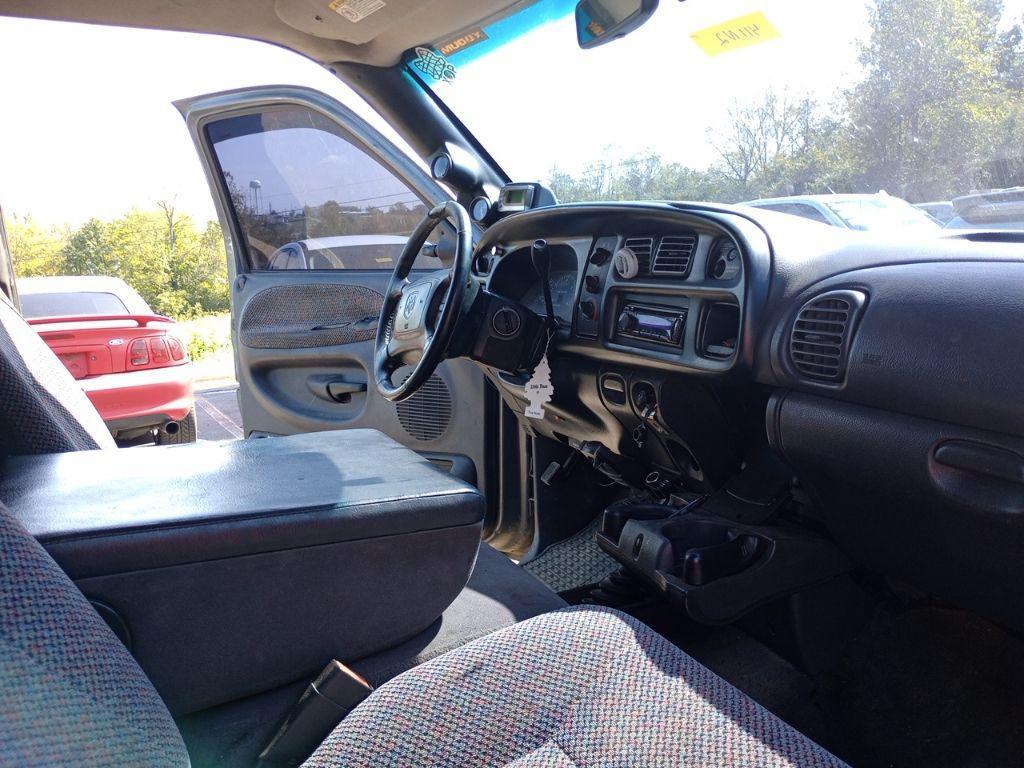 used 2002 Dodge Ram 2500 car, priced at $6,000