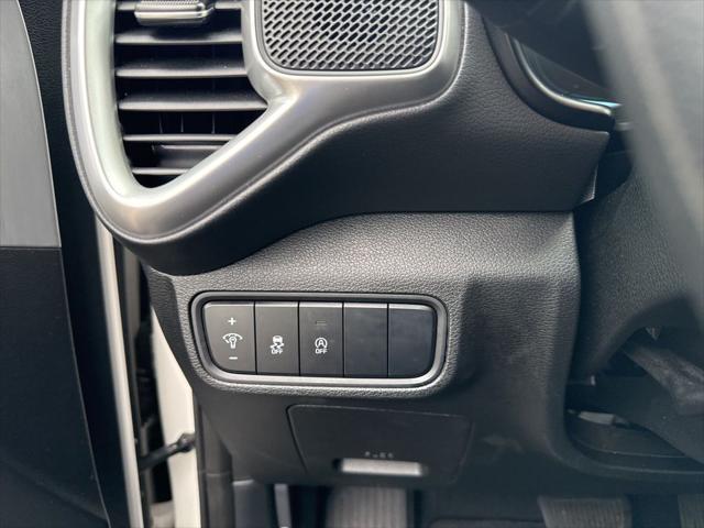 used 2024 Kia Soul car, priced at $17,916