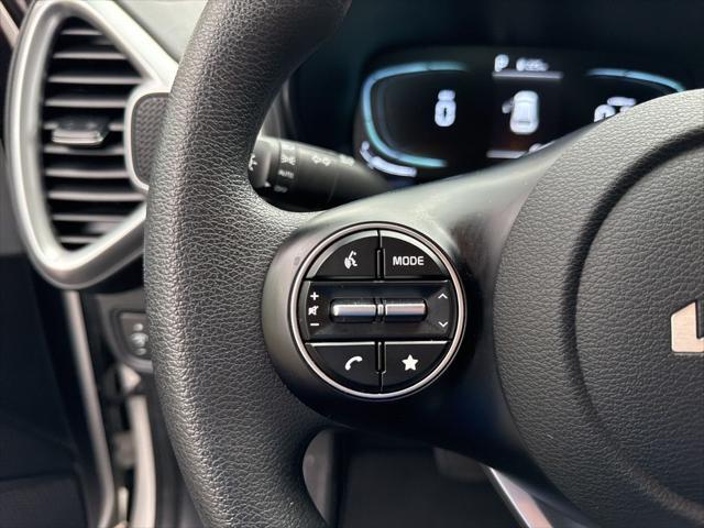 used 2024 Kia Soul car, priced at $17,916