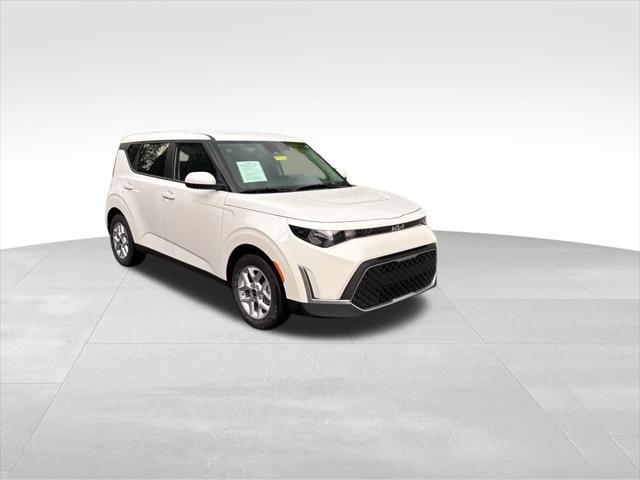 used 2024 Kia Soul car, priced at $17,916