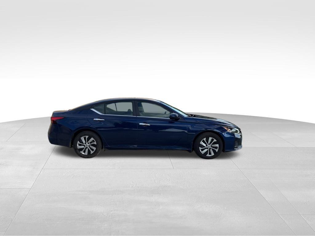 used 2023 Nissan Altima car, priced at $17,300