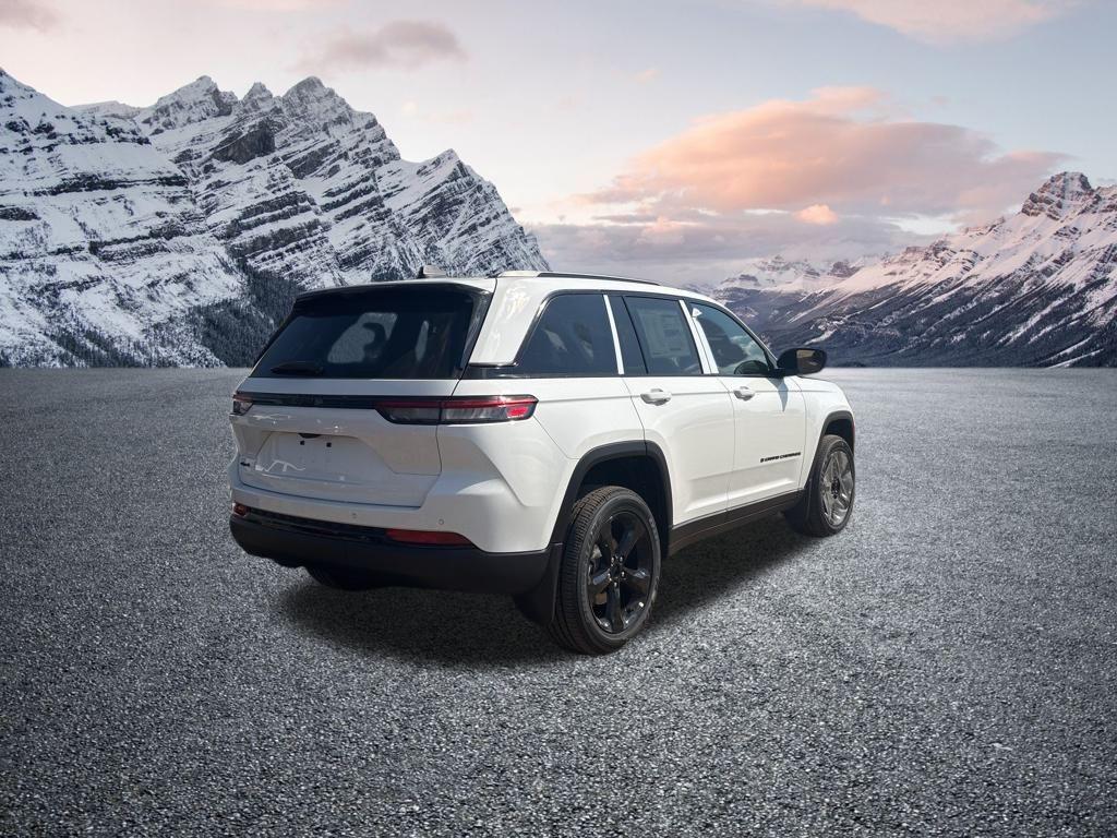 new 2025 Jeep Grand Cherokee car, priced at $48,205