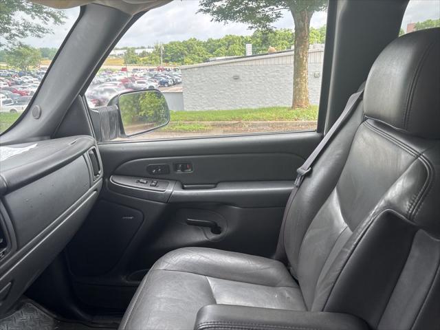 used 2005 Chevrolet Silverado 2500 car, priced at $6,000