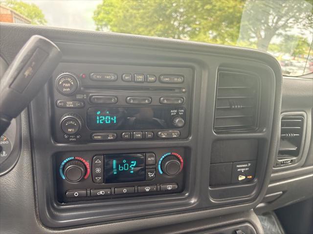 used 2005 Chevrolet Silverado 2500 car, priced at $6,000