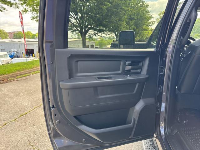 new 2025 Ram 2500 car, priced at $58,946