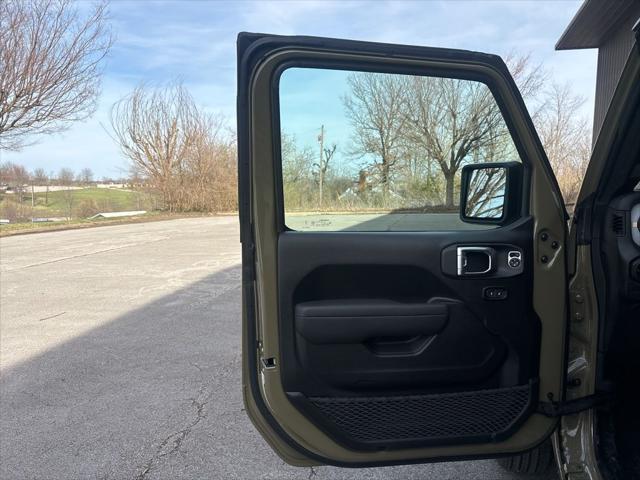 new 2025 Jeep Wrangler car, priced at $36,727