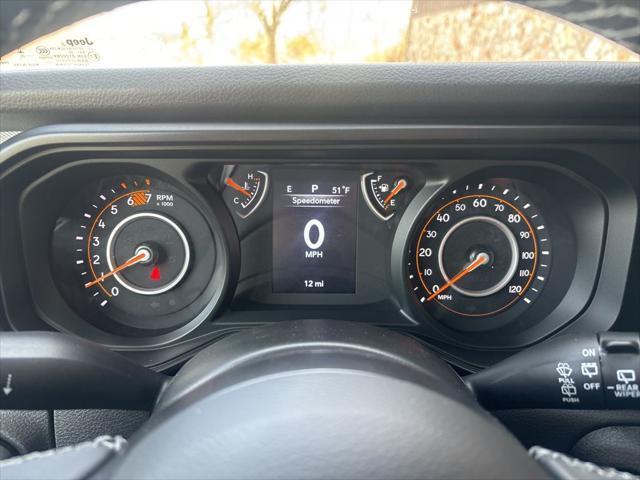 new 2025 Jeep Wrangler car, priced at $36,727