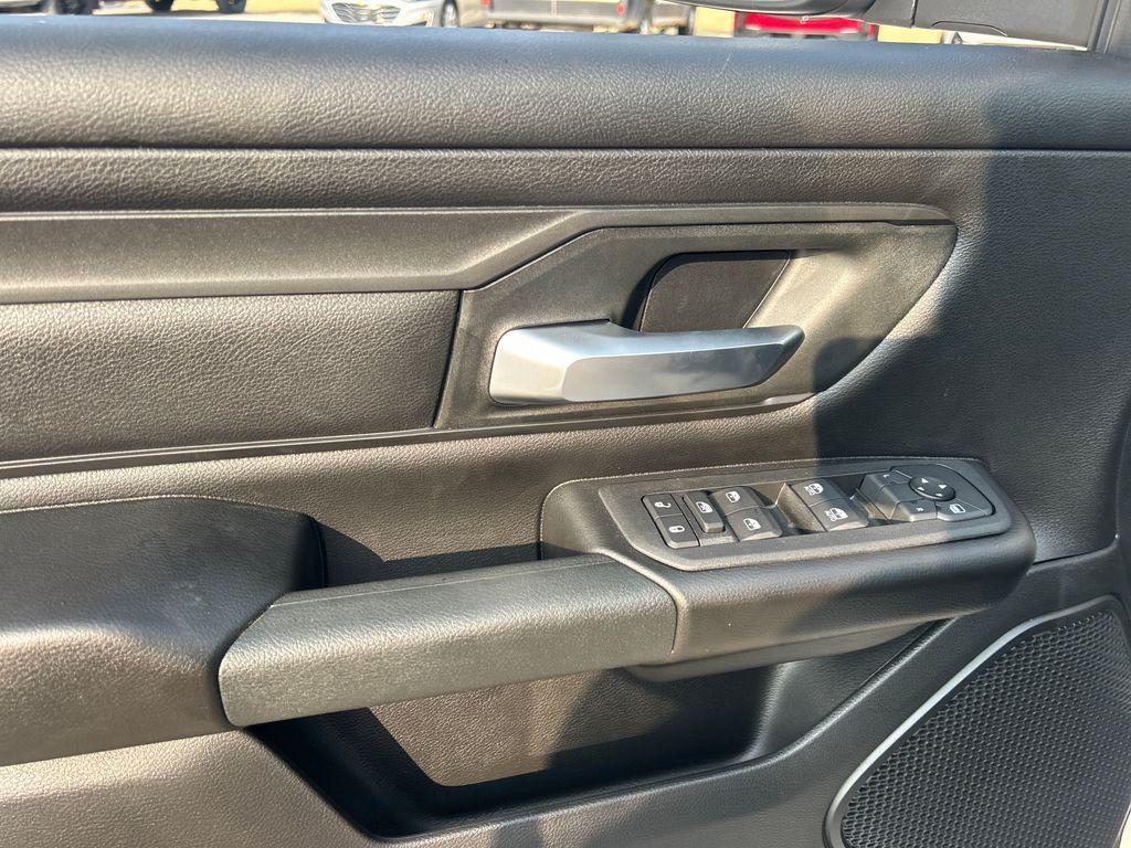 new 2025 Ram 1500 car, priced at $45,995
