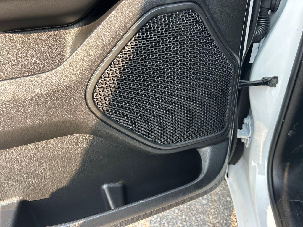 new 2025 Ram 1500 car, priced at $45,995