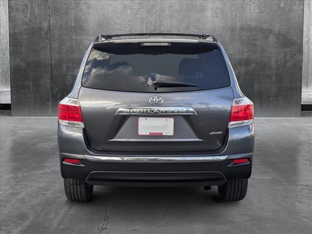 used 2013 Toyota Highlander car, priced at $14,995