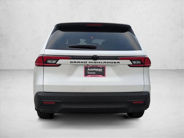new 2026 Toyota Highlander car, priced at $44,030