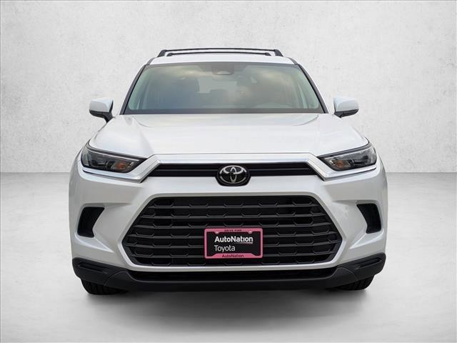 new 2026 Toyota Highlander car, priced at $44,030