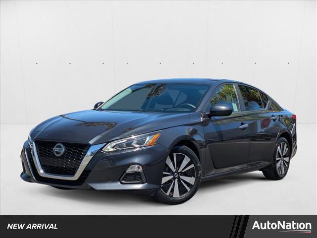 used 2022 Nissan Altima car, priced at $20,000