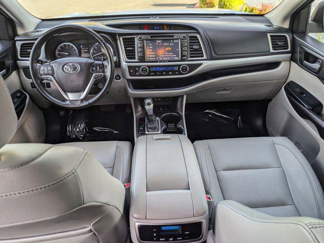 used 2017 Toyota Highlander car, priced at $26,995