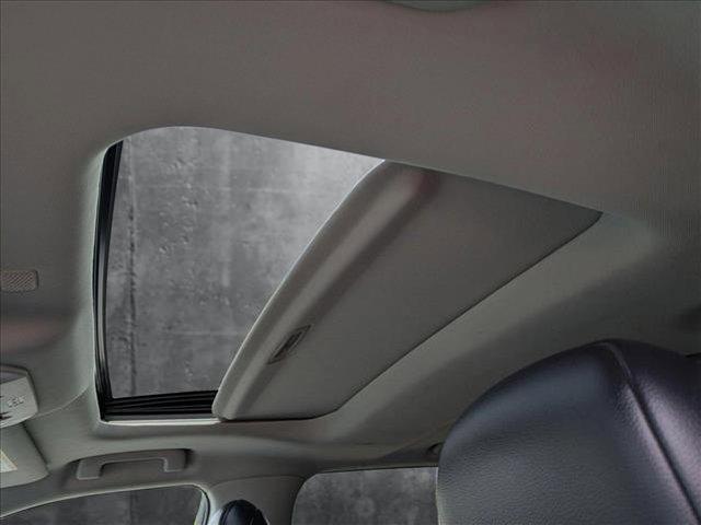 used 2021 Toyota Highlander Hybrid car, priced at $37,500