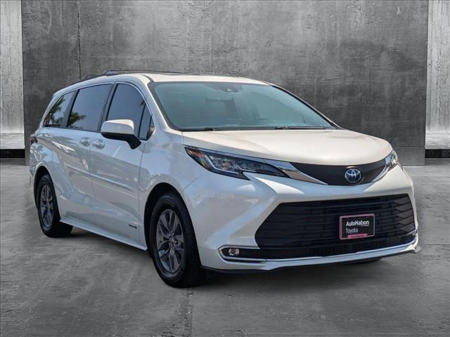 used 2021 Toyota Sienna car, priced at $39,800