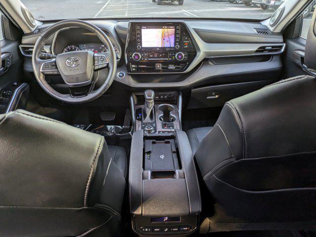 used 2020 Toyota Highlander car, priced at $35,888