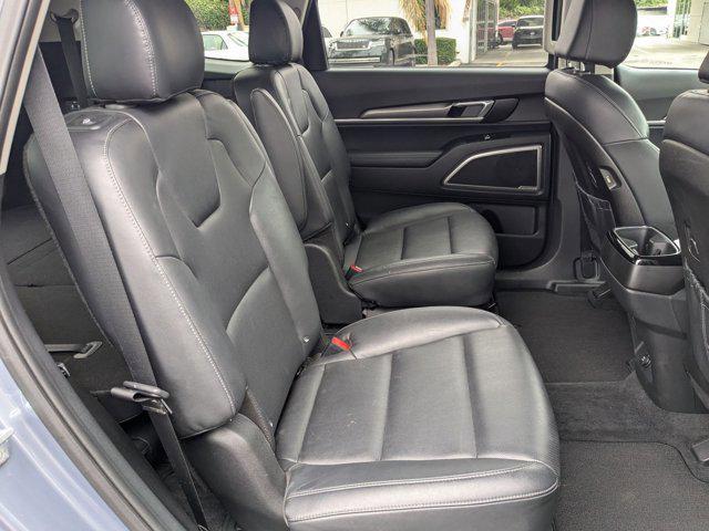 used 2022 Kia Telluride car, priced at $32,900