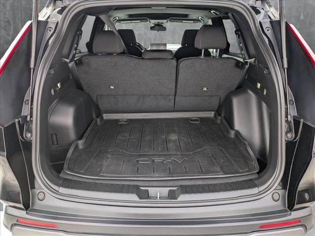 used 2025 Honda CR-V Hybrid car, priced at $31,900