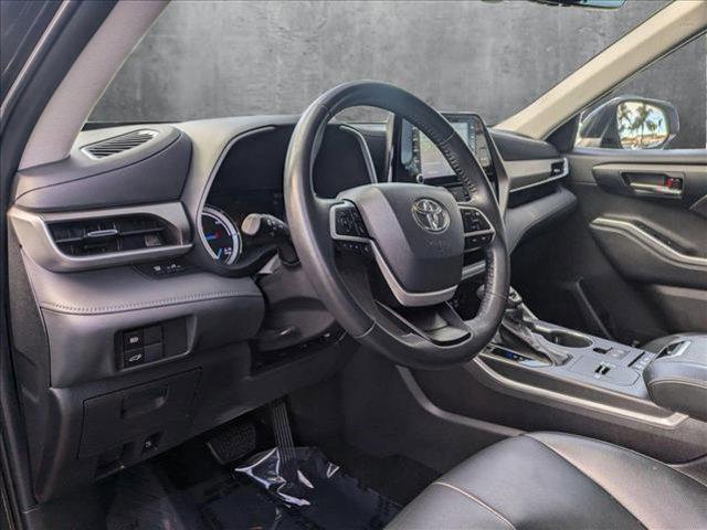 used 2022 Toyota Highlander Hybrid car, priced at $38,521