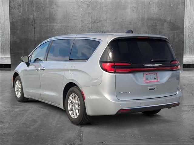 used 2023 Chrysler Pacifica car, priced at $23,995