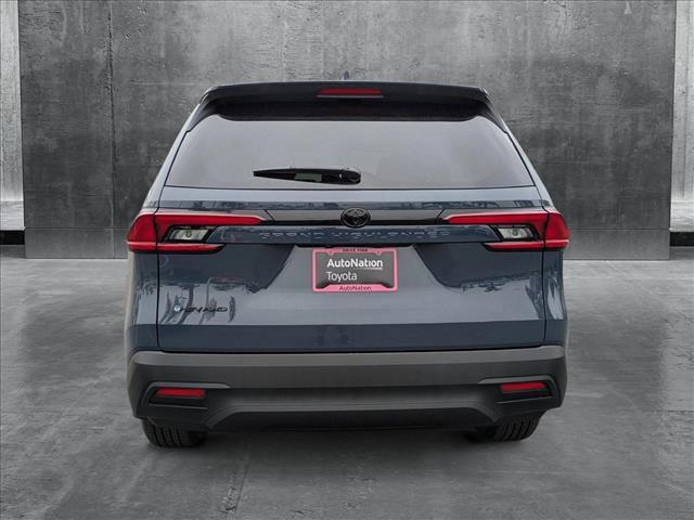 new 2025 Toyota Highlander Hybrid car, priced at $47,450