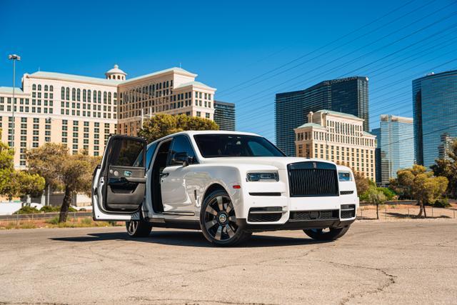 used 2020 Rolls-Royce Cullinan car, priced at $289,000