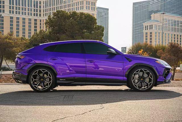 used 2023 Lamborghini Urus car, priced at $299,000