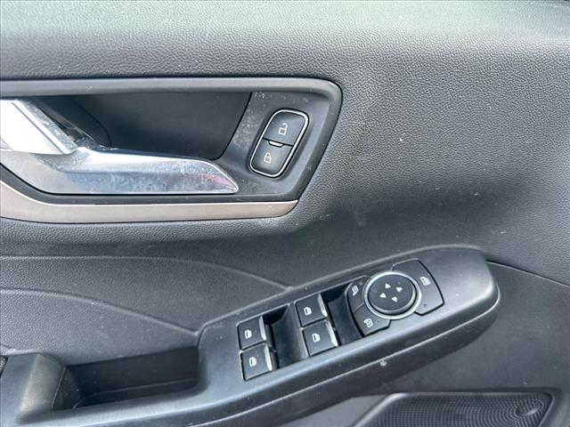 used 2022 Ford Escape car, priced at $24,387