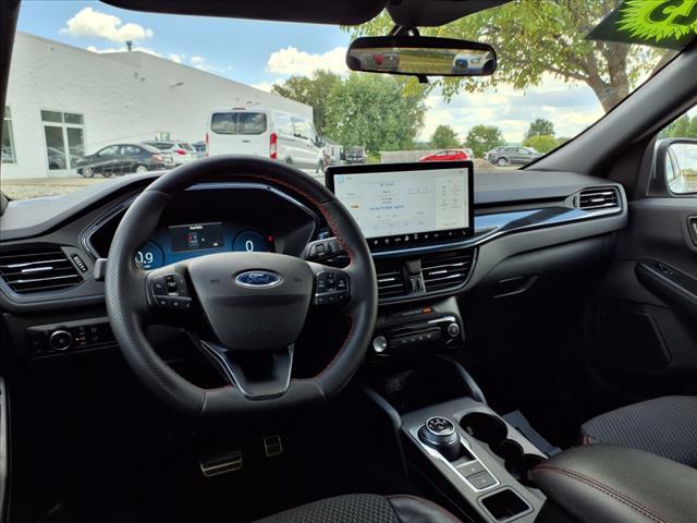 used 2023 Ford Escape car, priced at $25,325