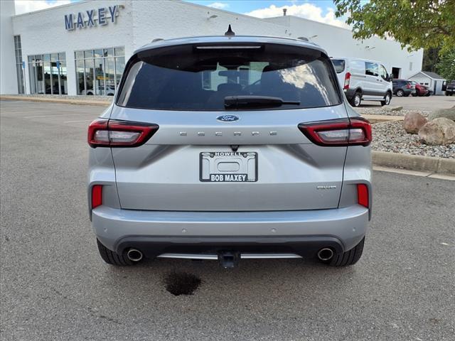 used 2023 Ford Escape car, priced at $25,325