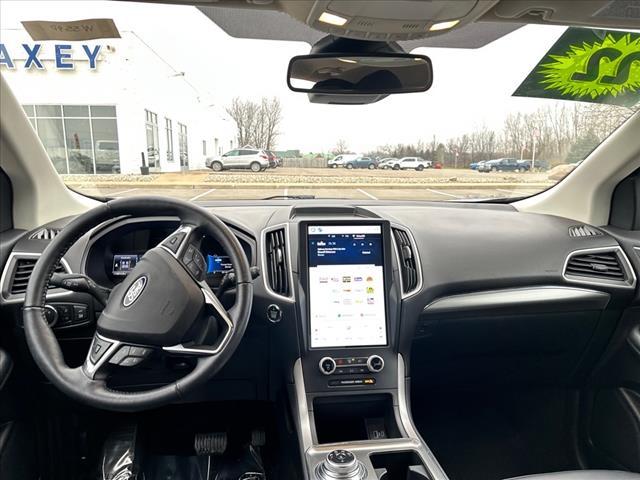 used 2022 Ford Edge car, priced at $27,899