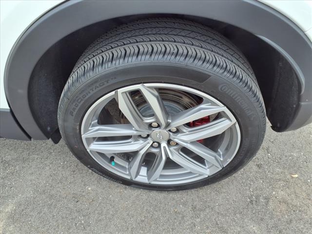 used 2021 Cadillac XT4 car, priced at $32,899