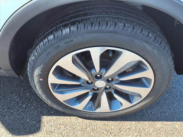 used 2022 Buick Encore car, priced at $21,899