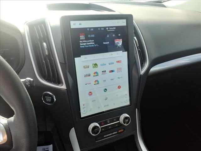 used 2024 Ford Edge car, priced at $27,500