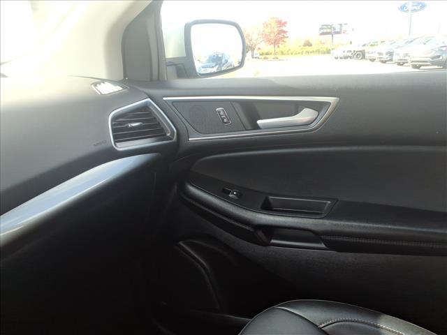 used 2024 Ford Edge car, priced at $27,500