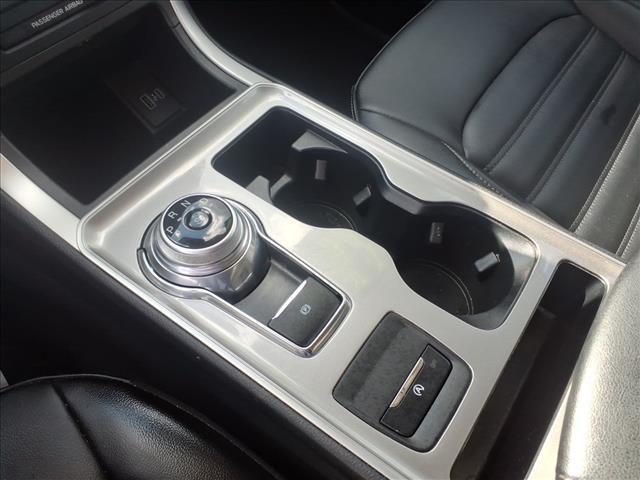 used 2024 Ford Edge car, priced at $27,500